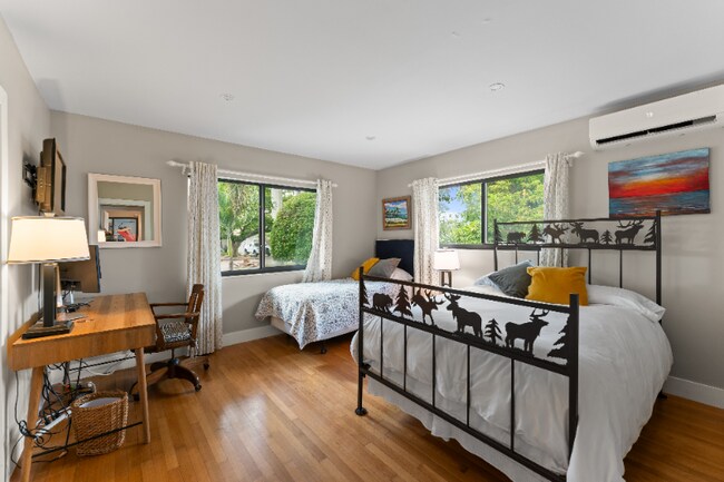 3371 SW 22nd St Unit 1
