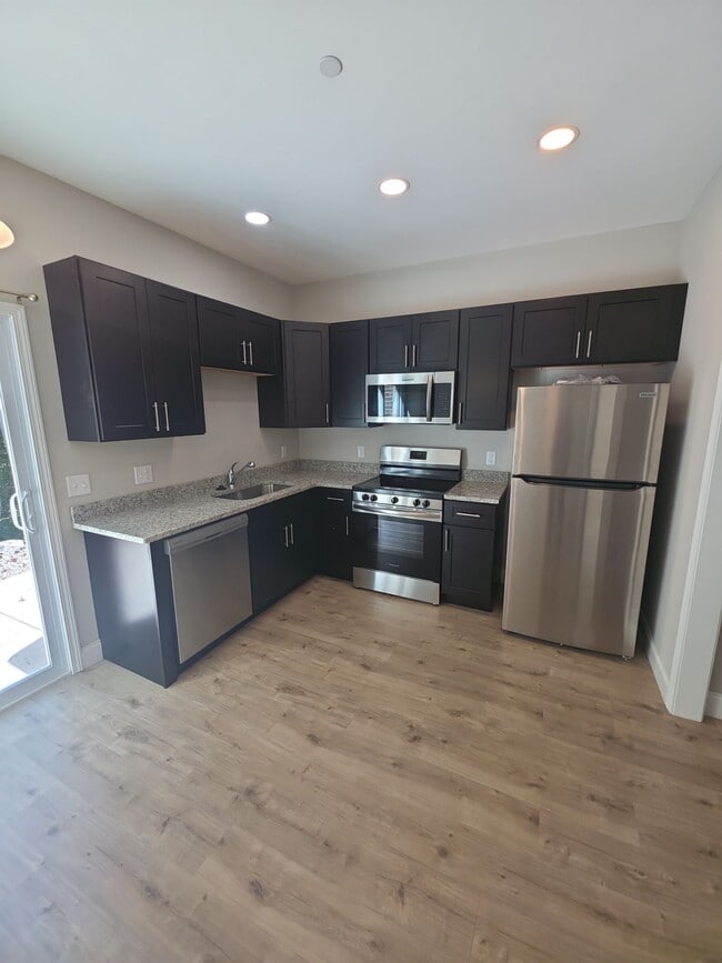 Photo - 5206 Oak Point Ct