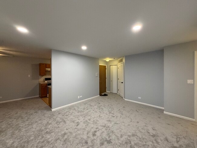 Photo - 743 Sterling Ct Unit A2