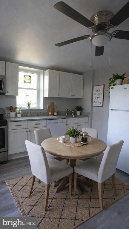 Photo - 716 Richey Ave