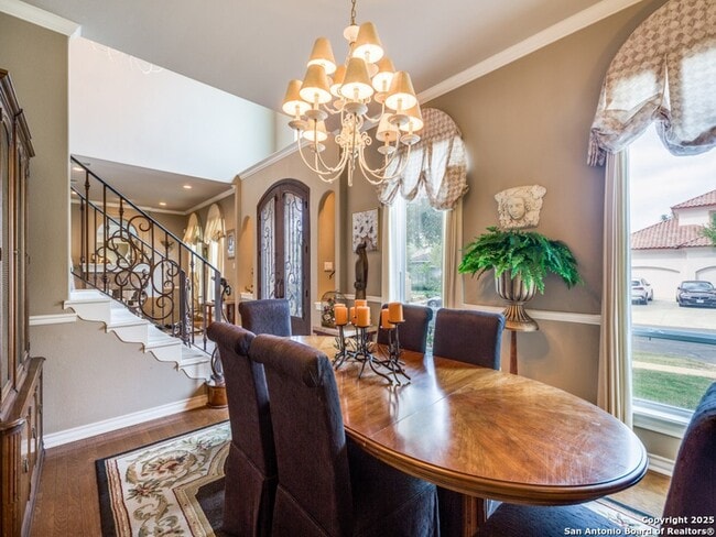 Photo - 19114 Autumn Garden