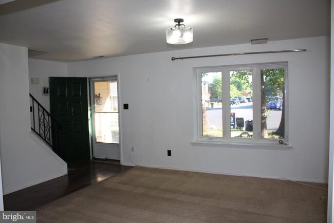 Photo - 34 Heron Pl