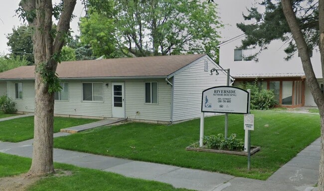 Building Photo - 450 J St Unit #450