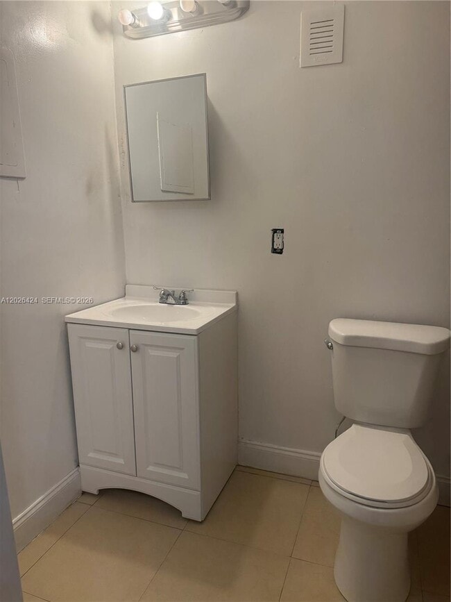 Photo - 1180 NE 160th Terrace Unit 3