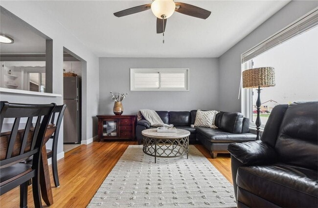 Photo - Updated Brick Ranch with Gorgeous Finishes & Ideal Location!