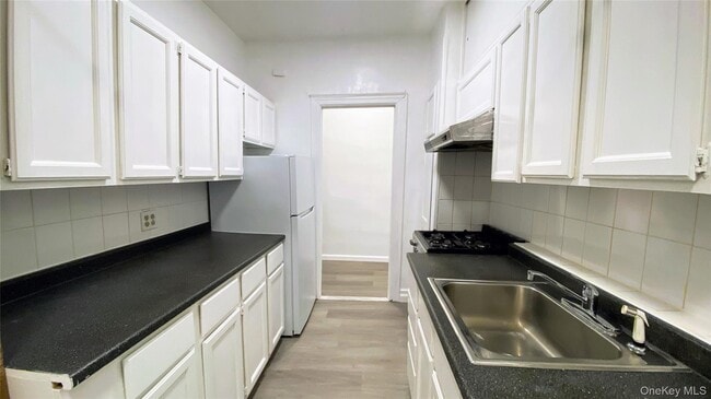 Photo - 42-33 Kissena Blvd Unidad 2A