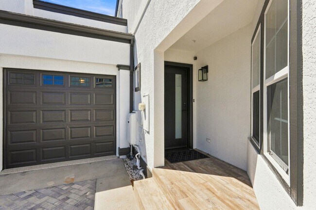 700 Lido Park Dr