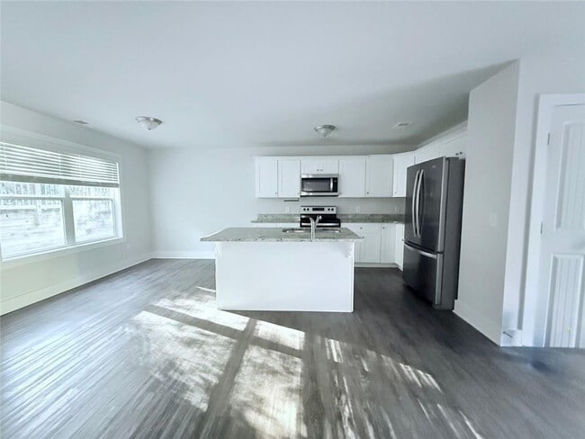 Photo - 5210 Phoenix St