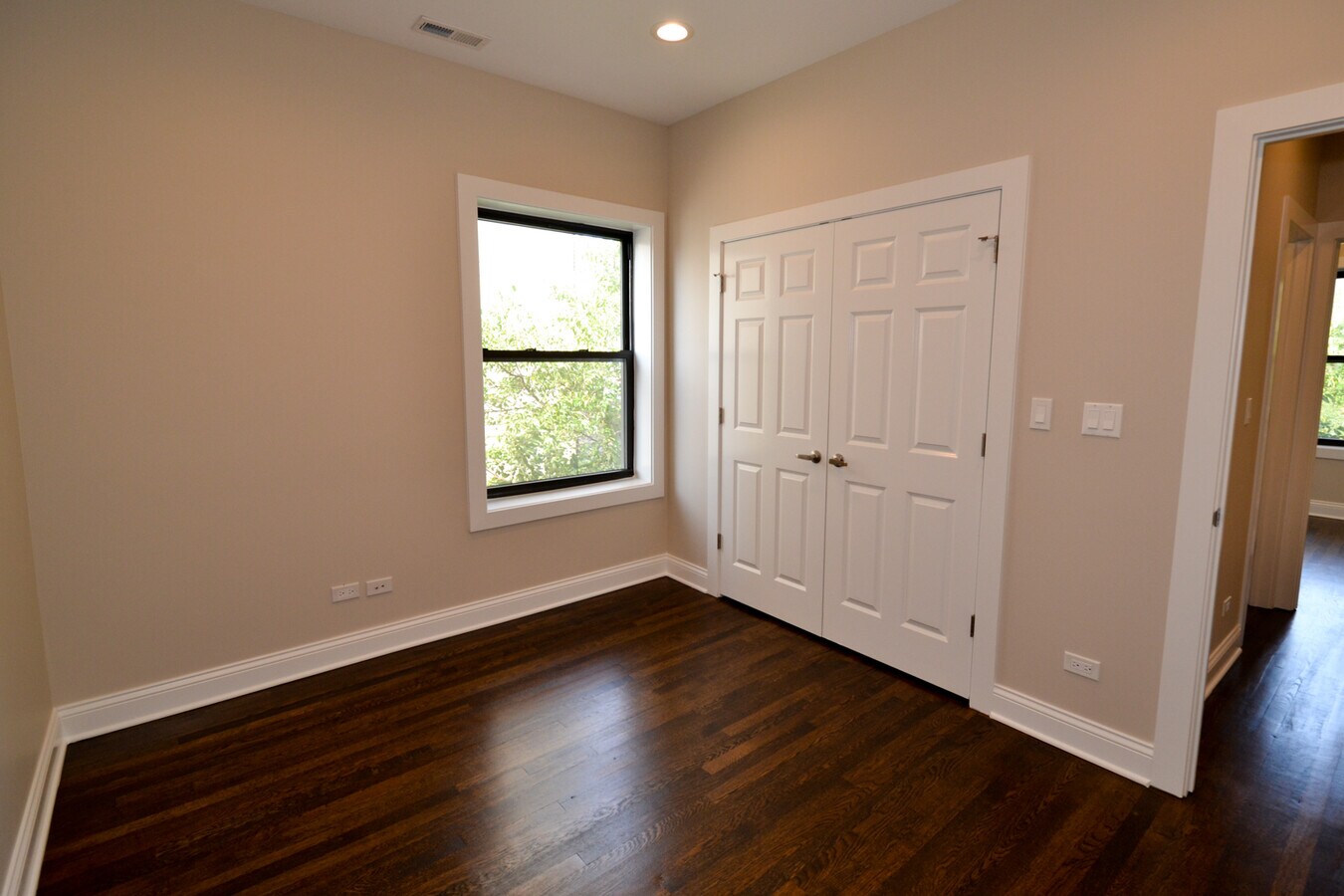 Photo - 1452 W Winnemac Ave Unit 1