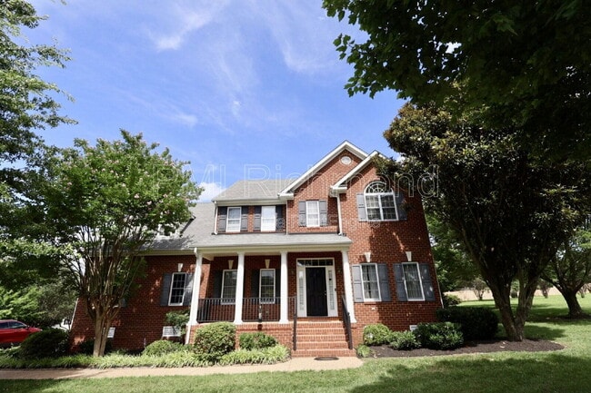 Building Photo - 7238 Ancient Oak Dr