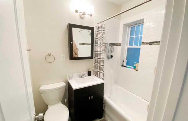 Photo - 2149 N Fremont St