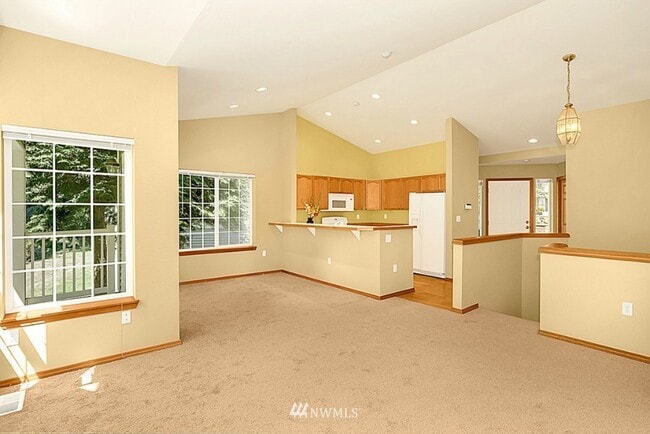 Photo - 18641 NE 55th Way