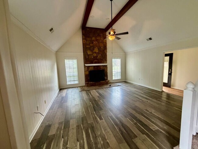 Photo - 9161 Gainsborough Dr