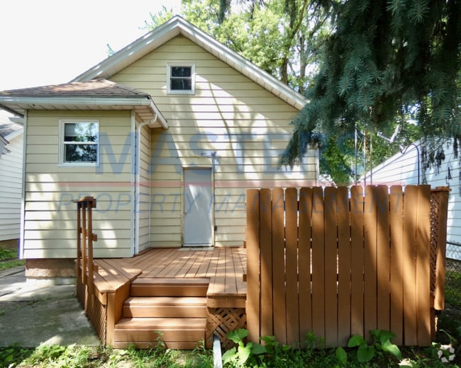 Building Photo - 229 Van Buren Ave Rental