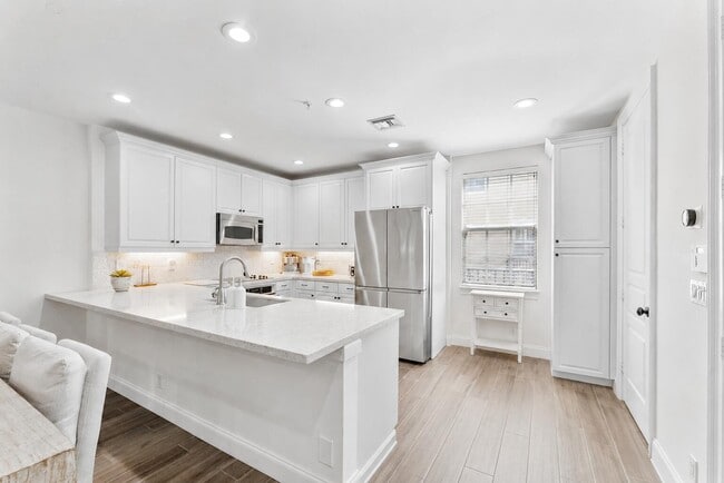 Photo - 1035 W Heritage Club Cir