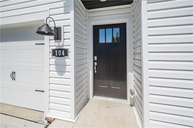 Photo - 104 delmonica Dr