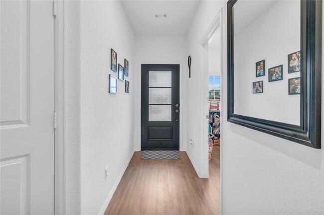 Photo - 6308 Astoria Pk Ln