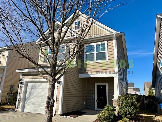 Photo - 931 Tuxford Trl