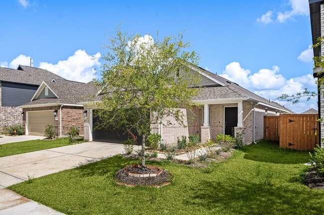 Building Photo - 21670 Wave Holw Dr
