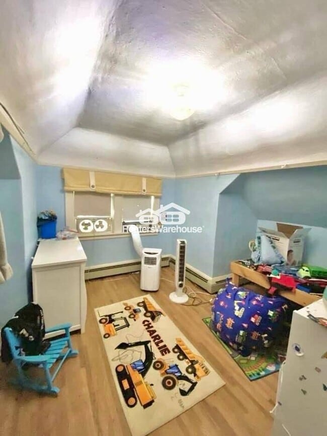 Photo - 4BR/2BA in the Mac/Groveland neighborhood!