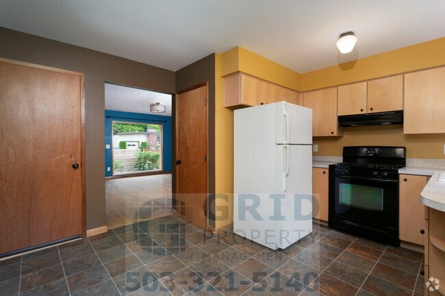 Building Photo - GPM603 - NE 92nd Ave (T2) Unit A Rental