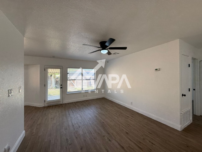 Photo - 7923 Langport Casa