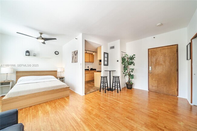 Photo - 1502 Jefferson Ave Unit 105