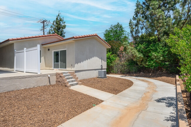 Photo - 12111 18th St