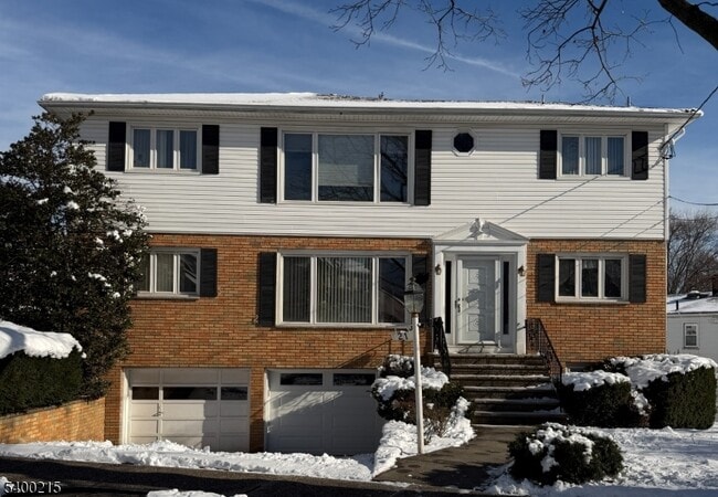 Building Photo - 21 Pilgrim Ct