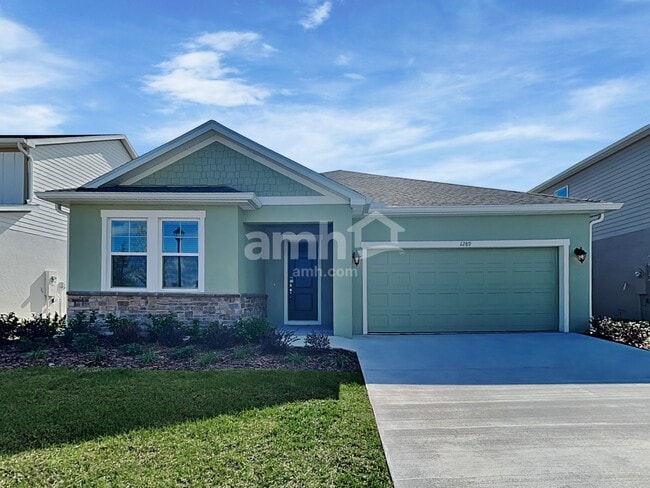 Building Photo - 1289 Sky Lks Dr