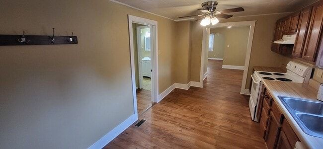 159 E Acton Ave