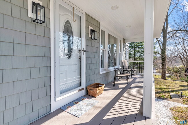 Photo - 150 Stiles St