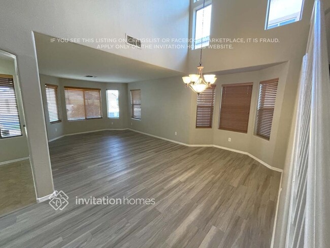 Photo - 24902 W Wayland Dr
