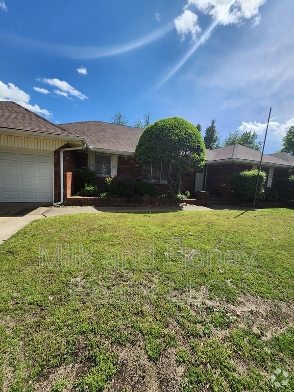 Building Photo - 3004 Kent Dr Rental