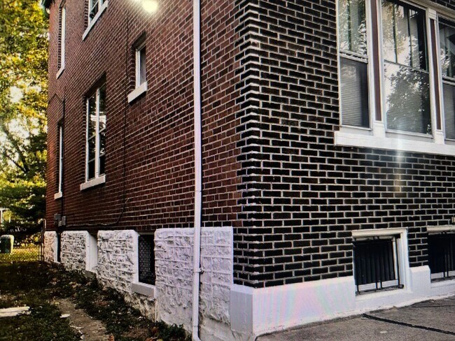 Photo - 3224 Taft Ave Unit 2nd Floor