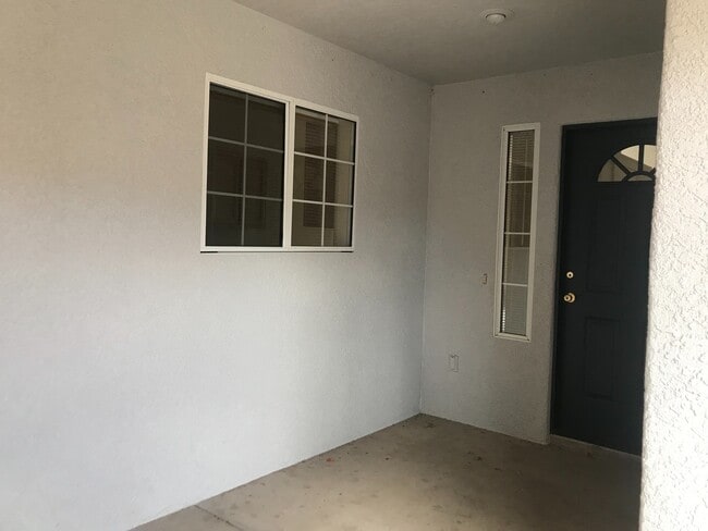 Photo - Occupied - 2 Bedroom 1 Bath - Contact Property Pros Property Management