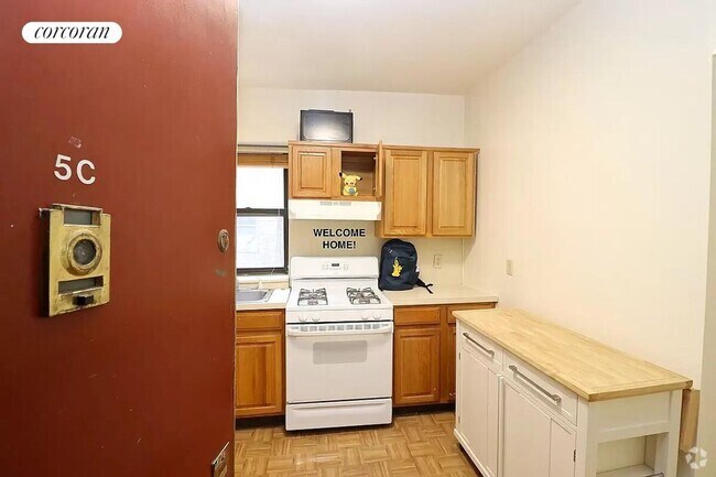 Building Photo - 434 E 75th St Rental