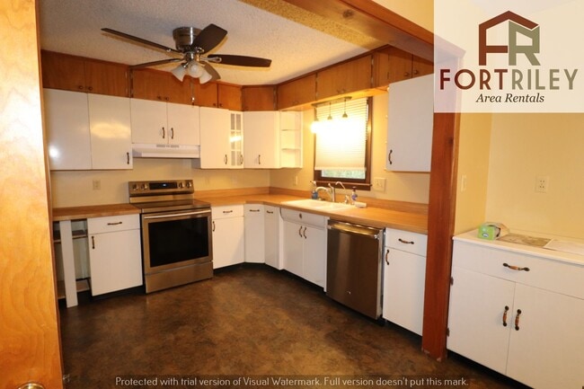 Photo - Spacious home for rent