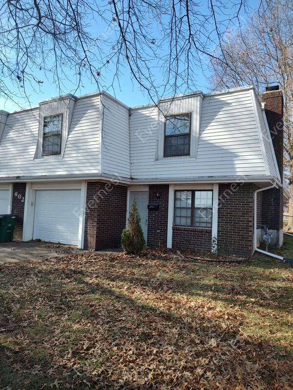 Photo - 602 NE Magellan Ave Unit 2