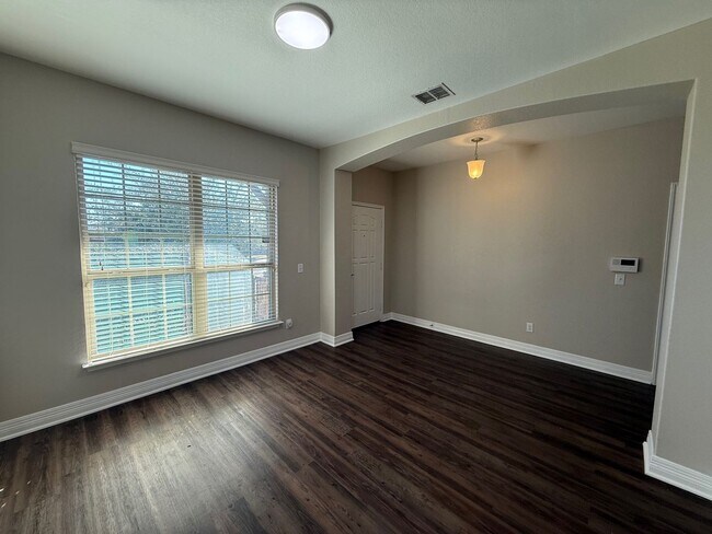 Photo - New Braunfels Gem!