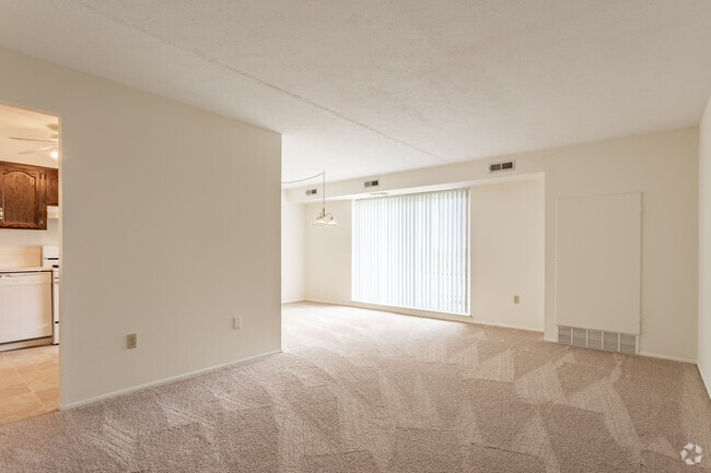 Abundante iluminación natural - Churchill Towers