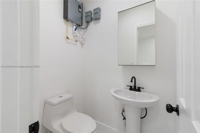 Photo - 6800 NW 5th Pl