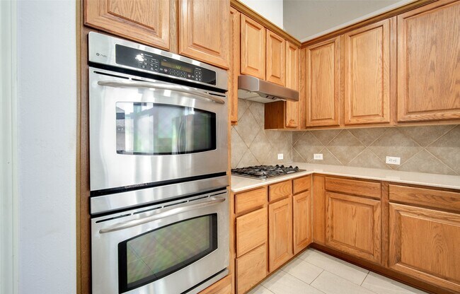 Photo - 9323 Hillhaven Ct