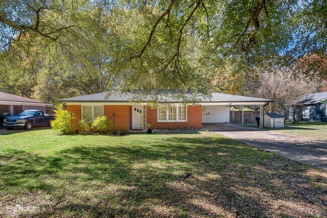 Photo - 8920 Acacia Ln