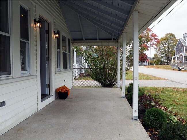 Photo - 74 Blanding Ave