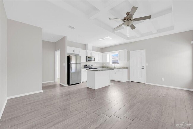15 S Dahlia St Unit 3