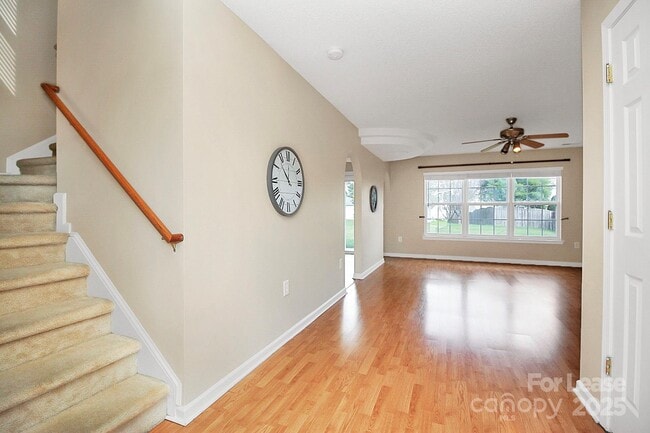 Photo - 7115 Simbrah Way