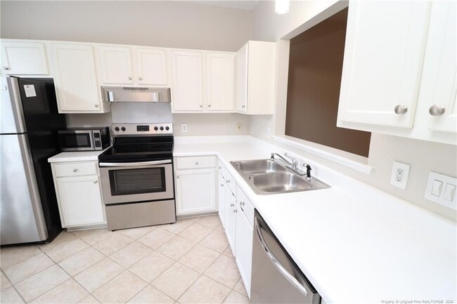 Photo - 114 Windward Ct