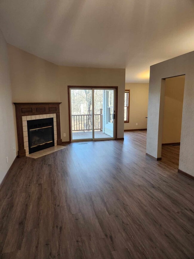 Building Photo - 130 Teton Ln Unit 8