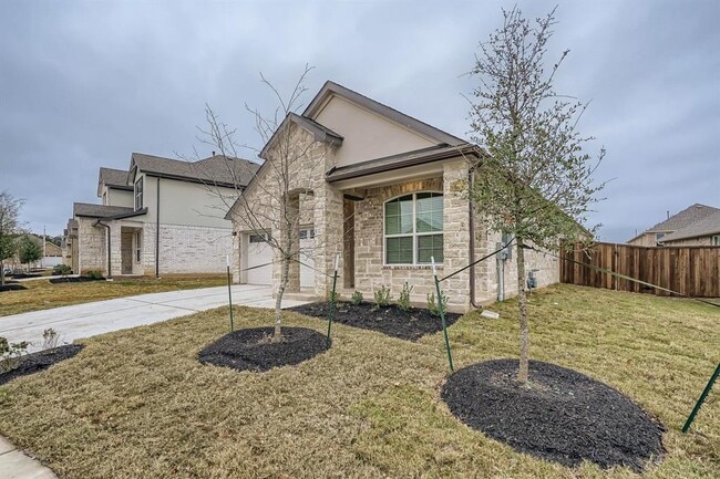 Photo - 2032 Wilsons Warbler Dr